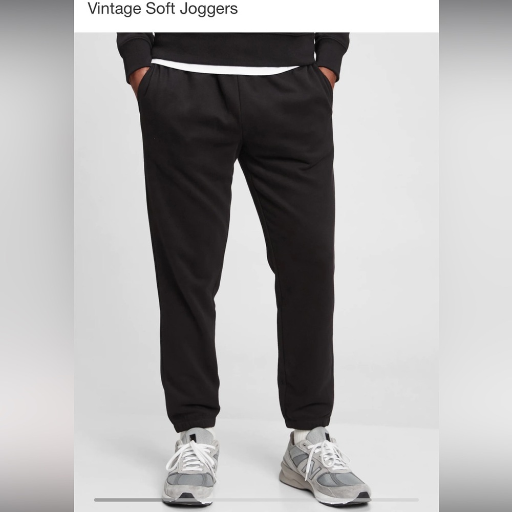 Gap men’s vintage soft jogger NWT size Medium